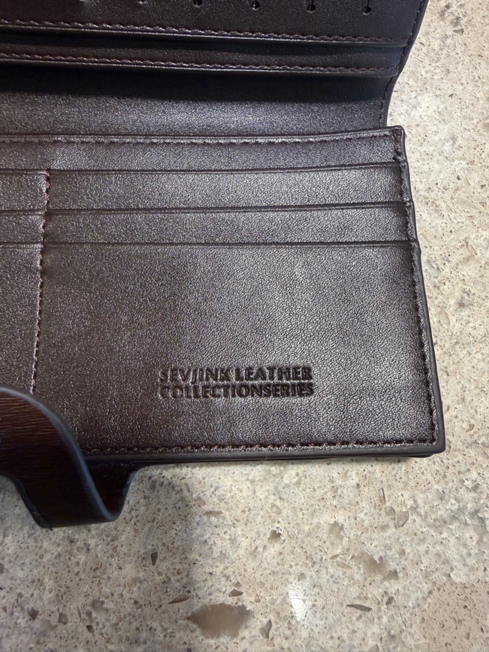 Classic Brown Leather Snap Wallet - Picture 3 of 7